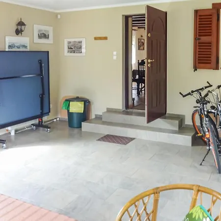 Tatil Evi Beautiful In With Kitchen Nowe Worowo