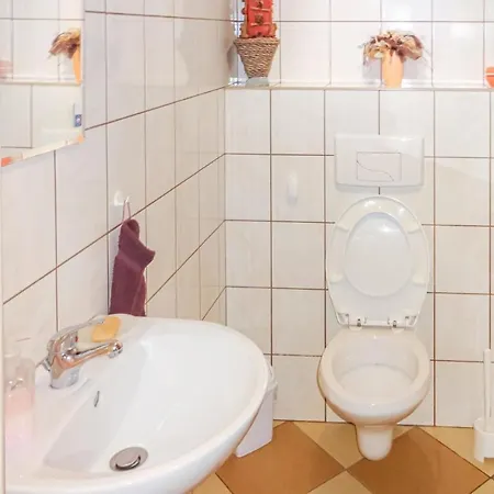 Semesterbostad Beautiful In With Kitchen *