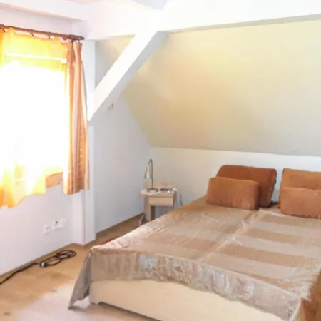 Beautiful Home In Nowe Worowo With Kitchen Holiday home *